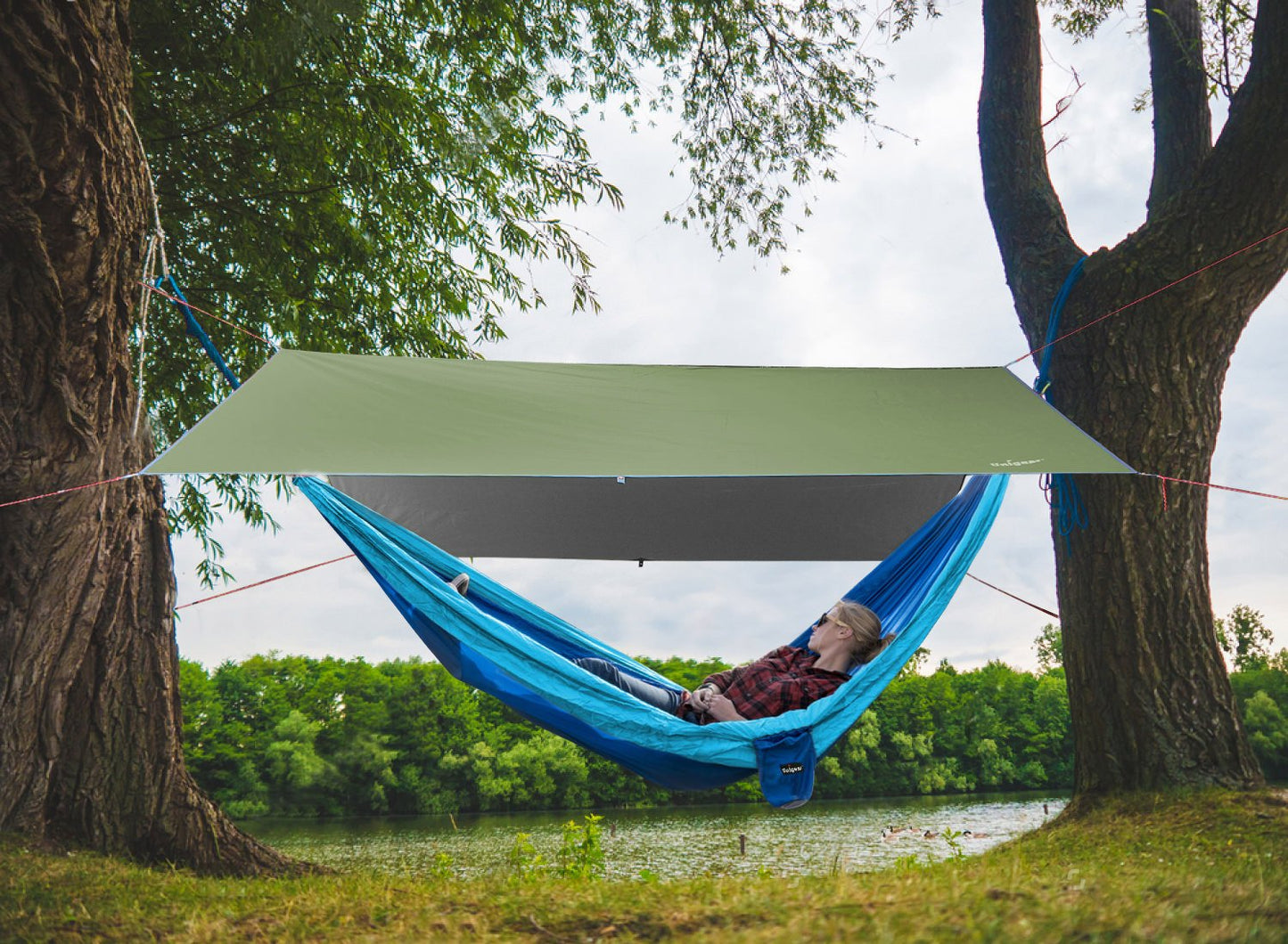 Rainproof Camping Tarp Shelter